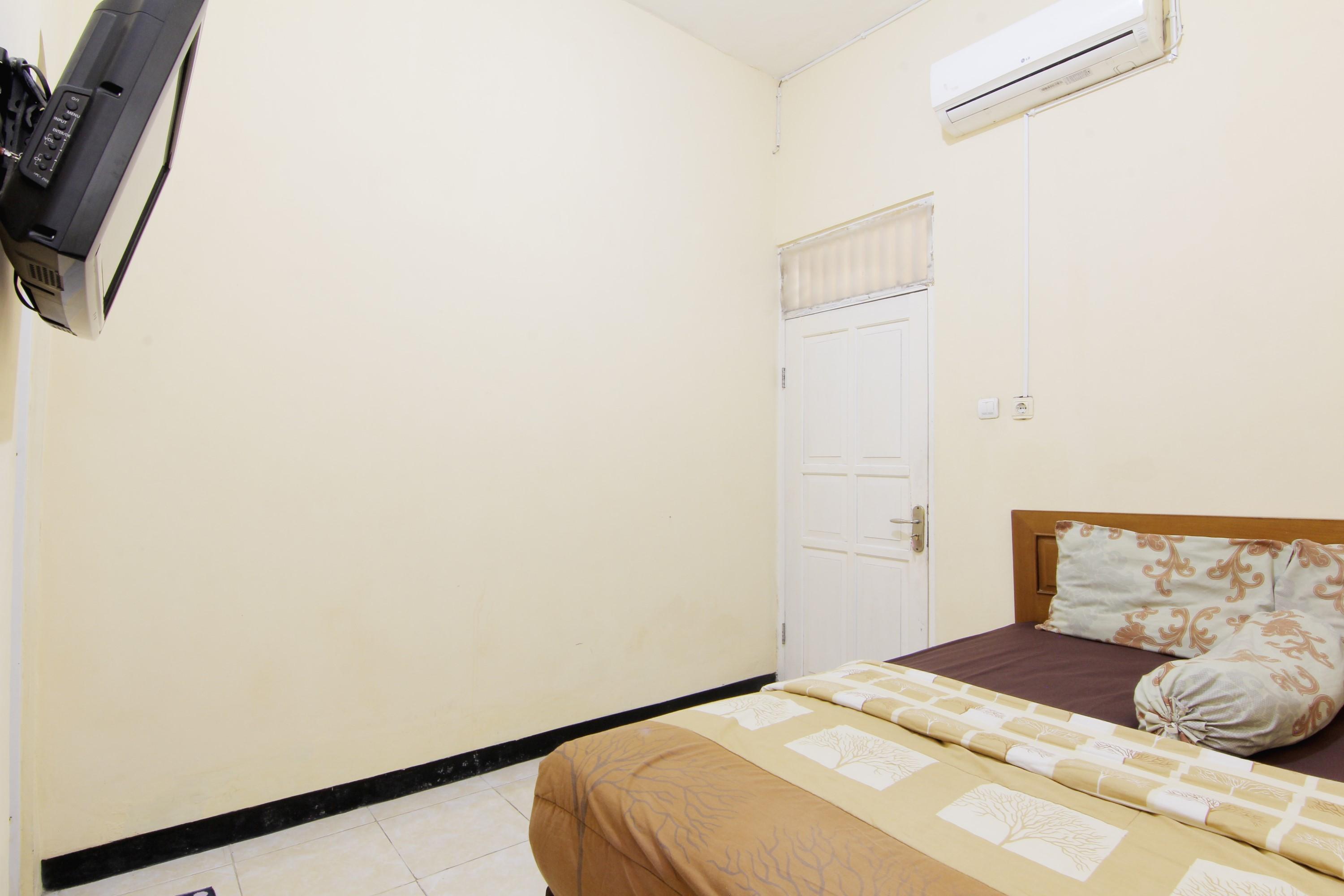 Jj House Gejayan Hotel Kejayan Exterior photo