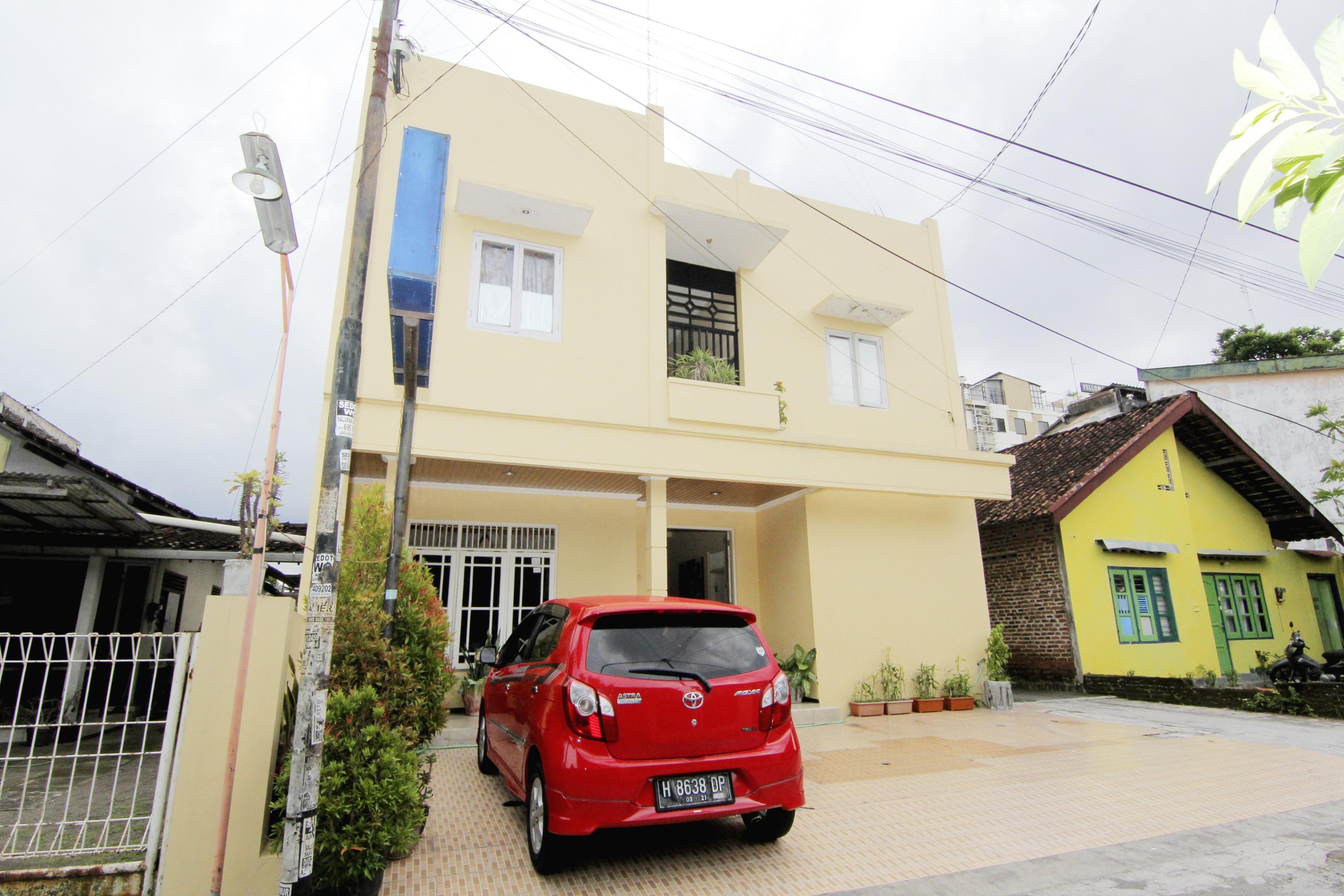 Jj House Gejayan Hotel Kejayan Exterior photo