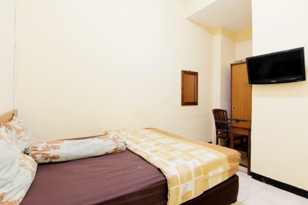 Jj House Gejayan Hotel Kejayan Exterior photo